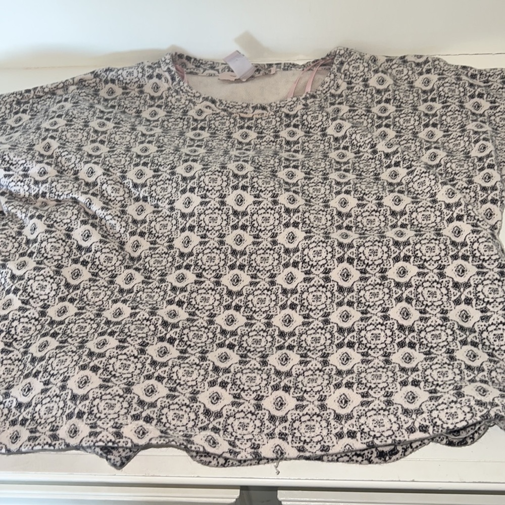 Short set - Picture 3 of 3